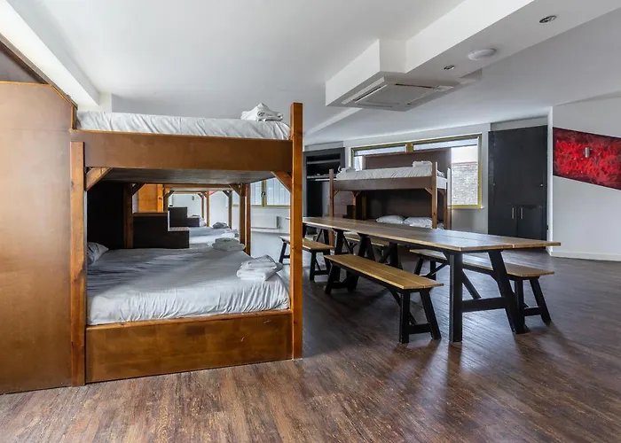 The Bling Hotel By Ustay Aparthotels